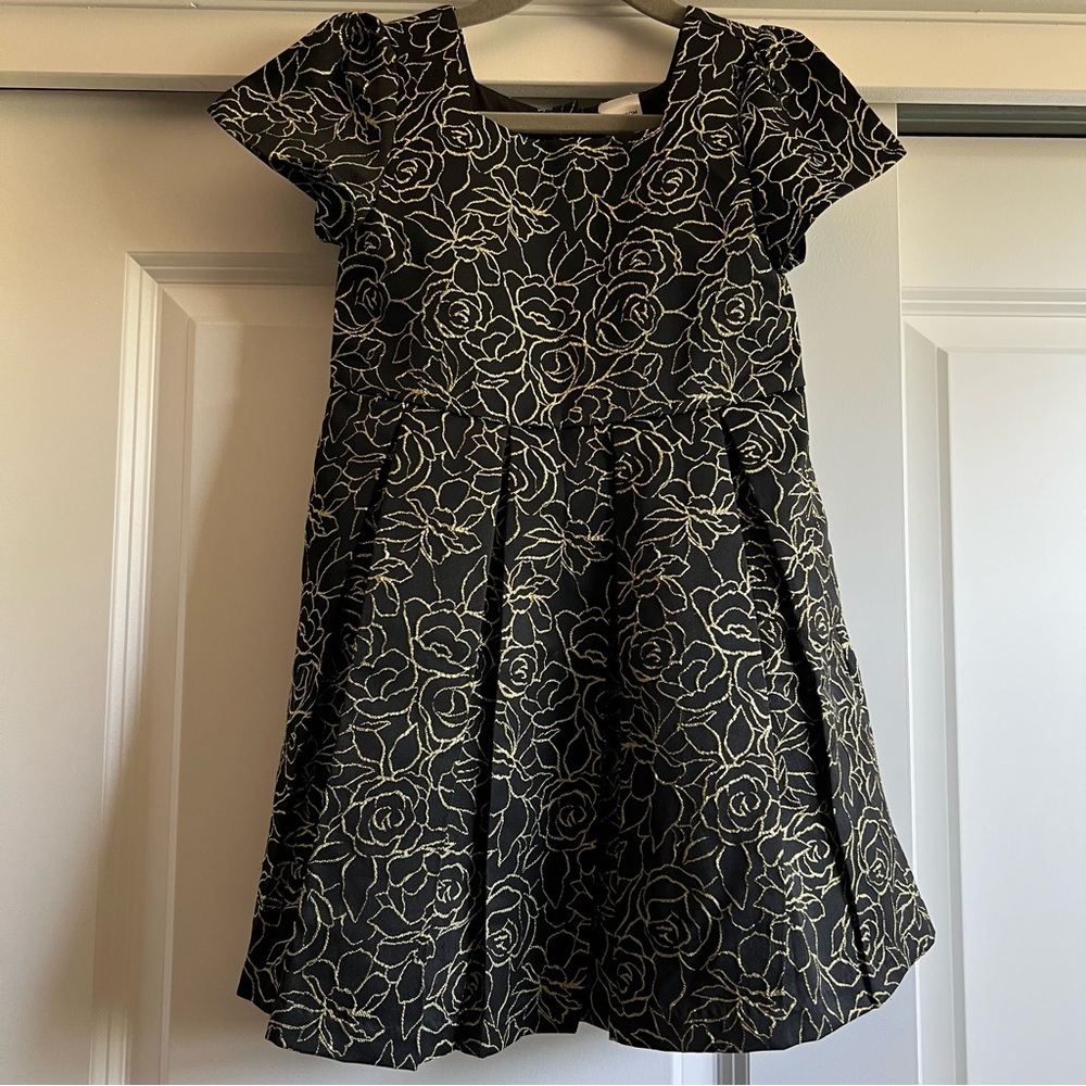 Nordstrom Elegant Black and Gold Kids Formal Dress Size 4T